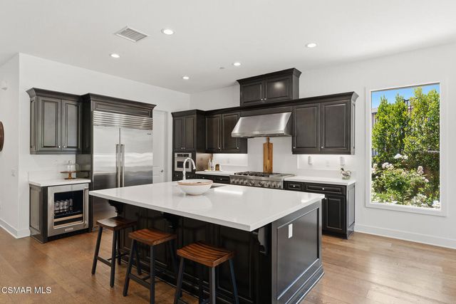 20753 W Deer Grass Court, Porter Ranch, CA 91326