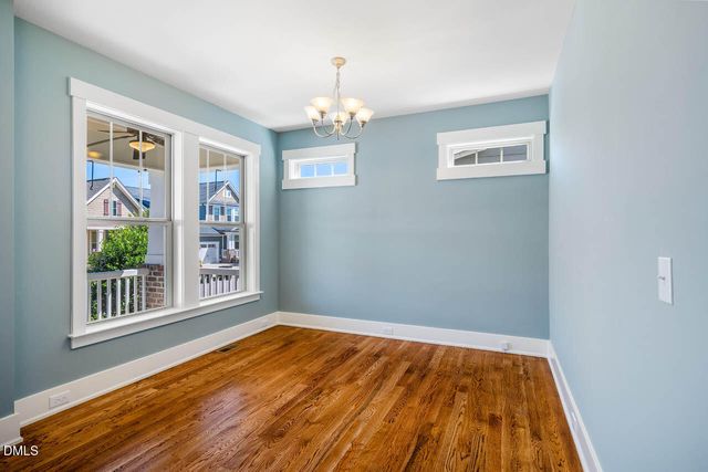 44 Tarwick Avenue, Chapel Hill, NC 27516