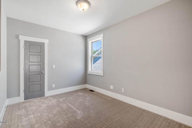 44 Tarwick Avenue, Chapel Hill, NC 27516