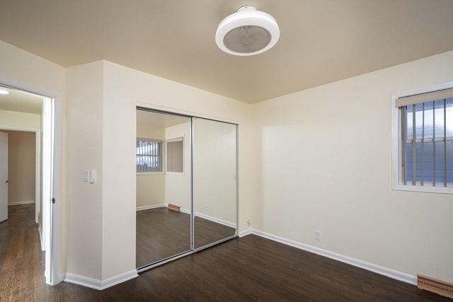 4640 W Brentwood COURT, Milwaukee, WI 53223