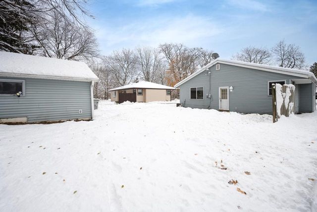 4640 W Brentwood COURT, Milwaukee, WI 53223