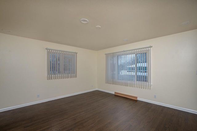 4640 W Brentwood COURT, Milwaukee, WI 53223