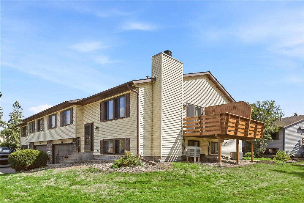 12103 Oak Park Boulevard NE, Blaine, MN 55434 — exterior
