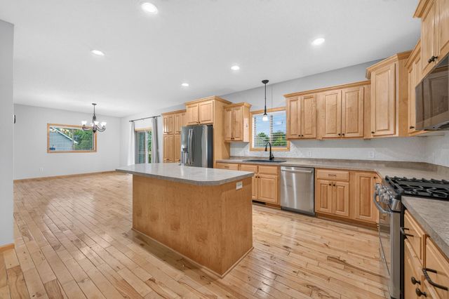 12789 Breckenridge Lane, Rogers, MN 55374