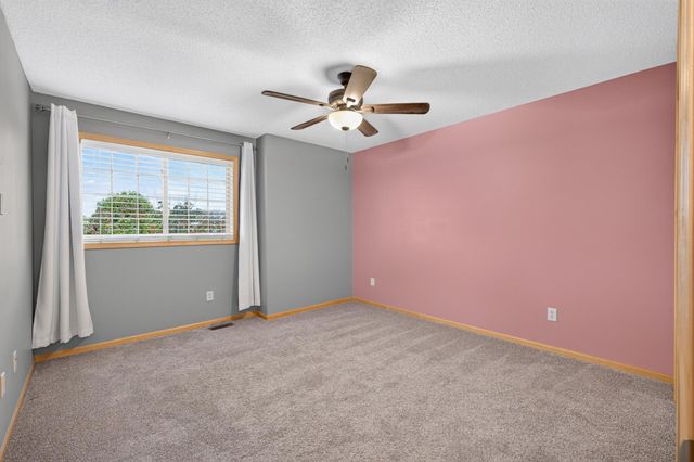 12789 Breckenridge Lane, Rogers, MN 55374