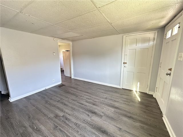 201 Elm St 15A, Neville Twp, PA 15225