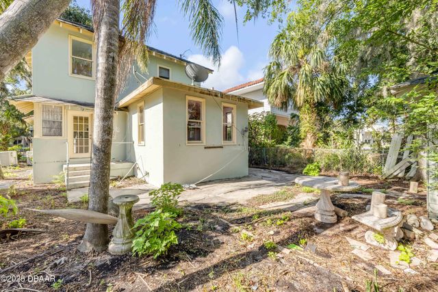214 Cedar Street, Daytona Beach, FL 32114