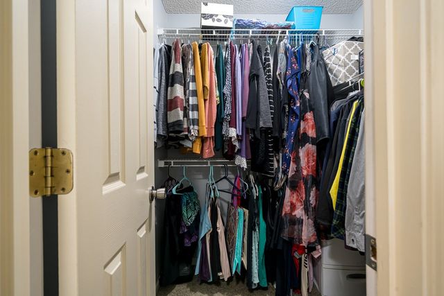 18 SE Hedgerow Court, Cartersville, GA 30120