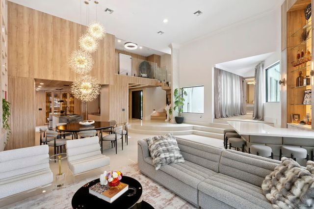 2651 NE 22nd Court, Pompano Beach, FL 33062