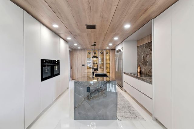 2651 NE 22nd Court, Pompano Beach, FL 33062