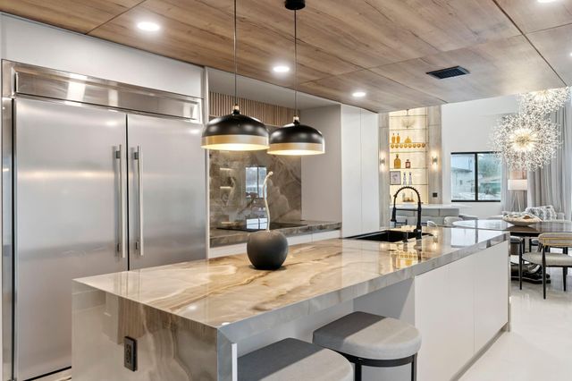 2651 NE 22nd Court, Pompano Beach, FL 33062