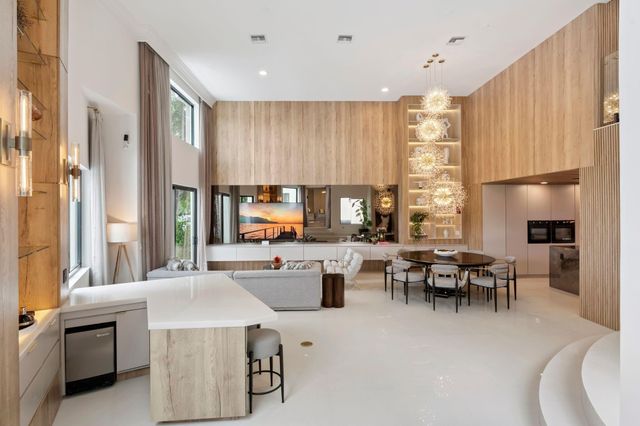 2651 NE 22nd Court, Pompano Beach, FL 33062