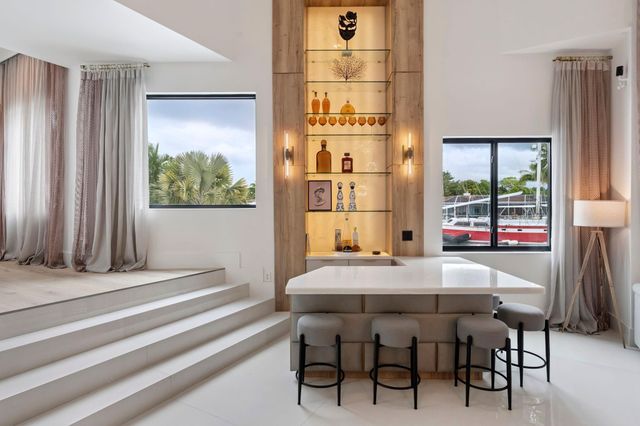 2651 NE 22nd Court, Pompano Beach, FL 33062