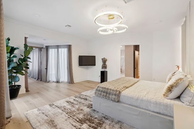 2651 NE 22nd Court, Pompano Beach, FL 33062