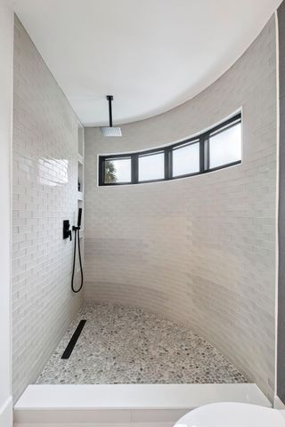 2651 NE 22nd Court, Pompano Beach, FL 33062