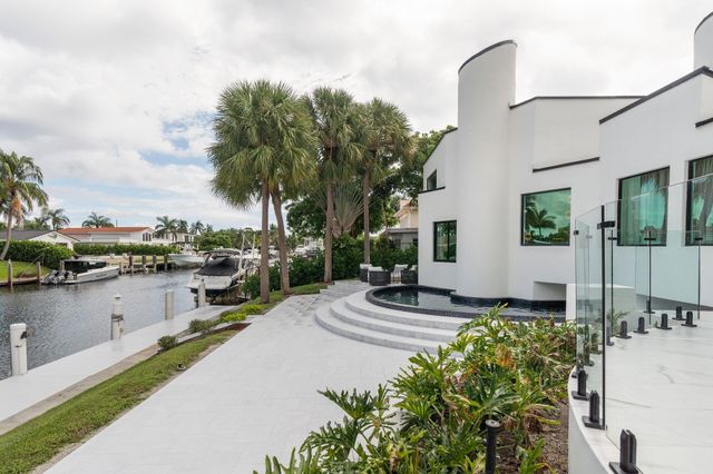 2651 NE 22nd Court, Pompano Beach, FL 33062