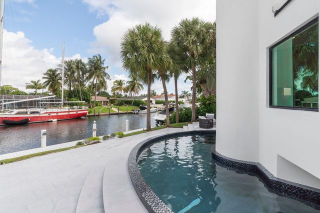 2651 NE 22nd Court, Pompano Beach, FL 33062