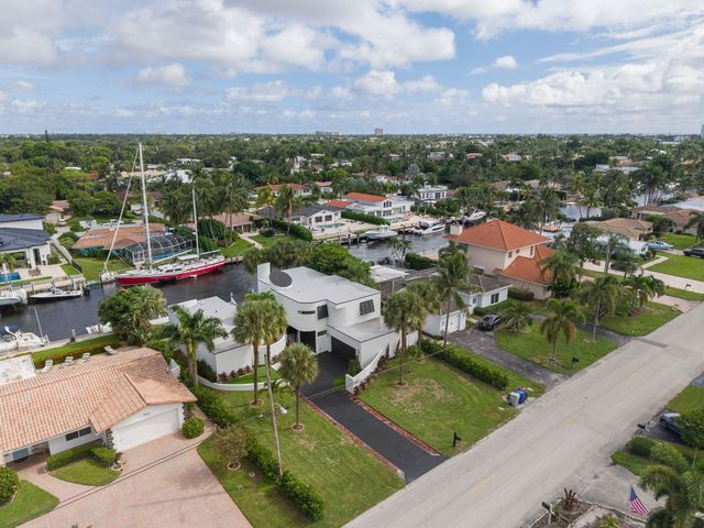 2651 NE 22nd Court, Pompano Beach, FL 33062