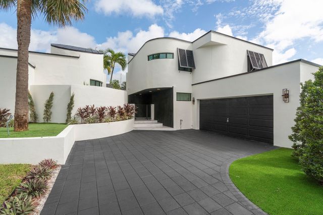 2651 NE 22nd Court, Pompano Beach, FL 33062