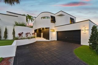 2651 NE 22nd Court, Pompano Beach, FL 33062