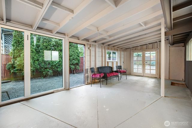 1420 E Walnut Street, Kent, WA 98030