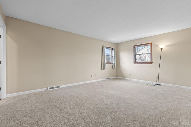 9282 Gregg Drive, West Chester, OH 45069