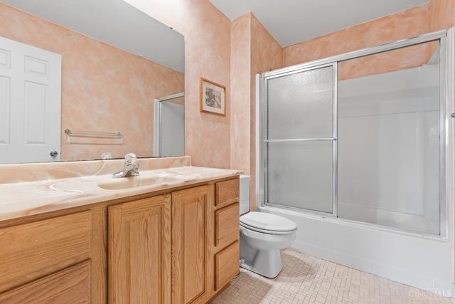 9282 Gregg Drive, West Chester, OH 45069