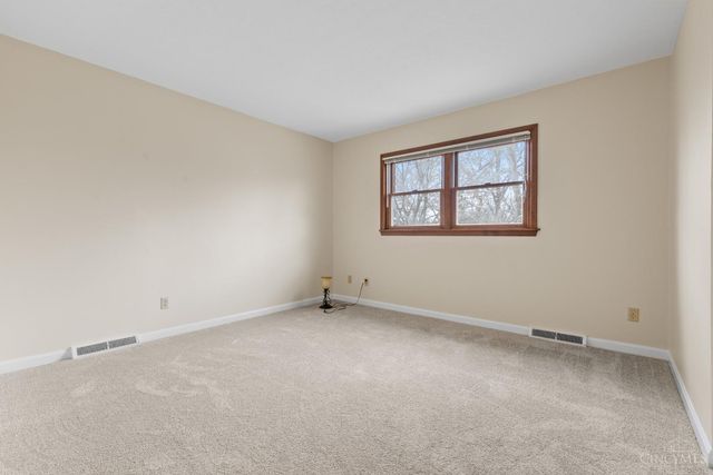 9282 Gregg Drive, West Chester, OH 45069