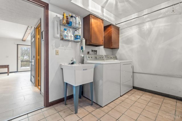 9282 Gregg Drive, West Chester, OH 45069