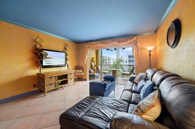 600 NE 2nd Street 304, Dania Beach, FL 33004