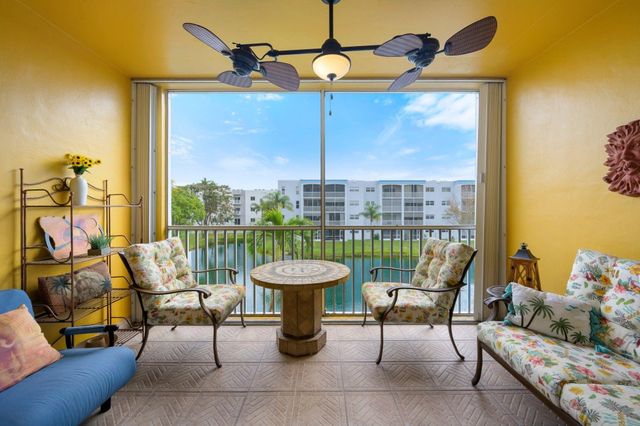 600 NE 2nd Street 304, Dania Beach, FL 33004