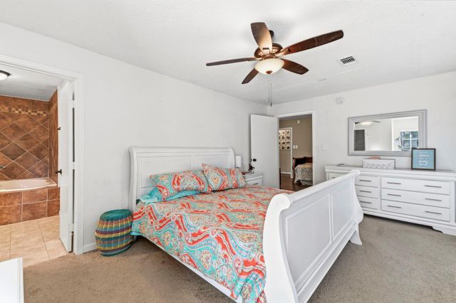 150 Bay Haven Boulevard, Livingston, TX 77351