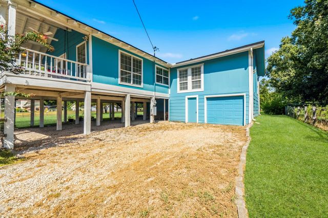 150 Bay Haven Boulevard, Livingston, TX 77351