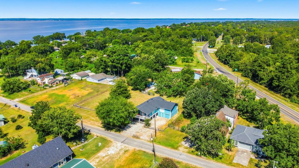 150 Bay Haven Boulevard, Livingston, TX 77351