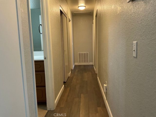 17965 Live Oak Street, Hesperia, CA 92345