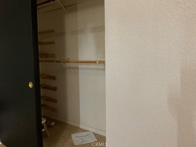 17965 Live Oak Street, Hesperia, CA 92345