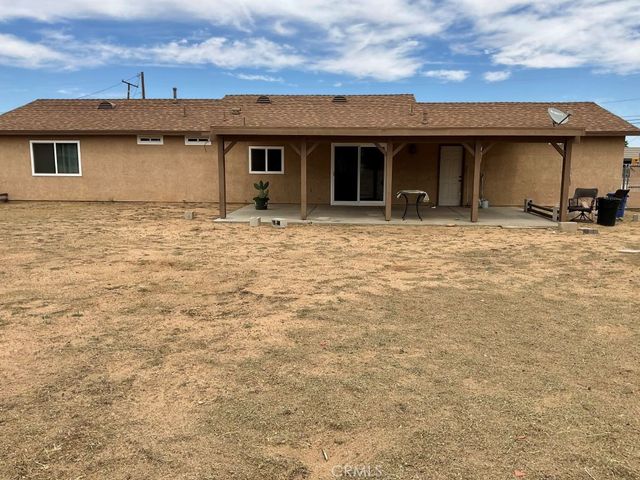 17965 Live Oak Street, Hesperia, CA 92345