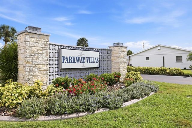 6039 CORAL WAY, Bradenton, FL 34207