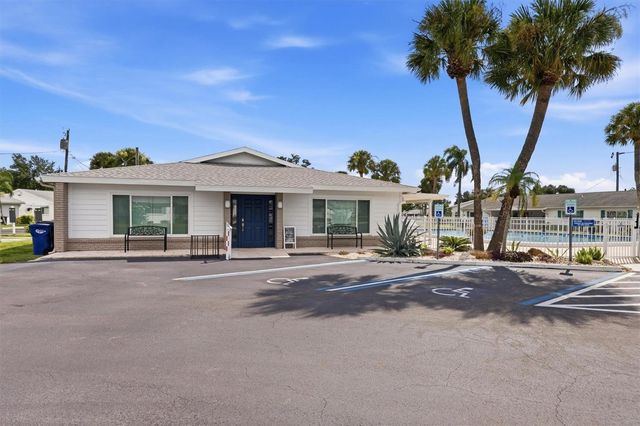 6039 CORAL WAY, Bradenton, FL 34207