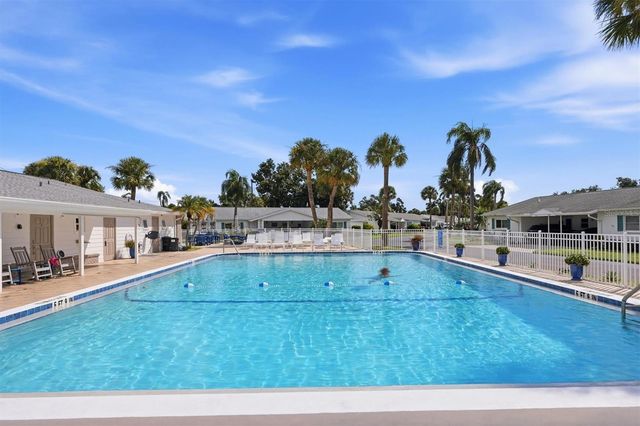 6039 CORAL WAY, Bradenton, FL 34207