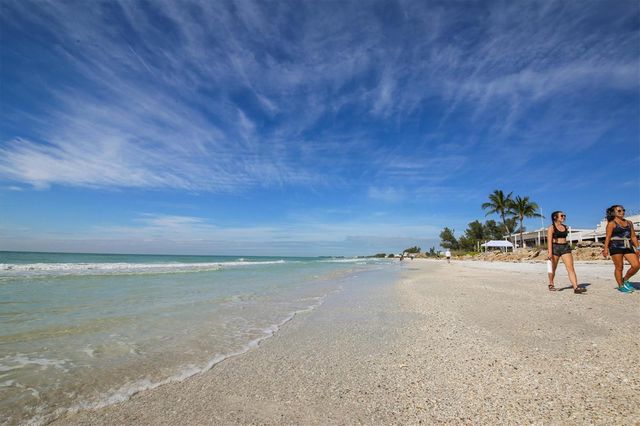 6039 CORAL WAY, Bradenton, FL 34207