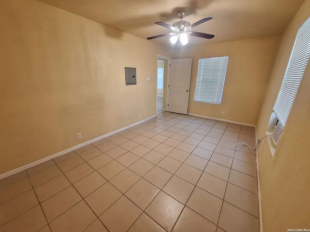 1040 GULF, San Antonio, TX 78202
