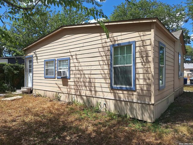 1040 GULF, San Antonio, TX 78202
