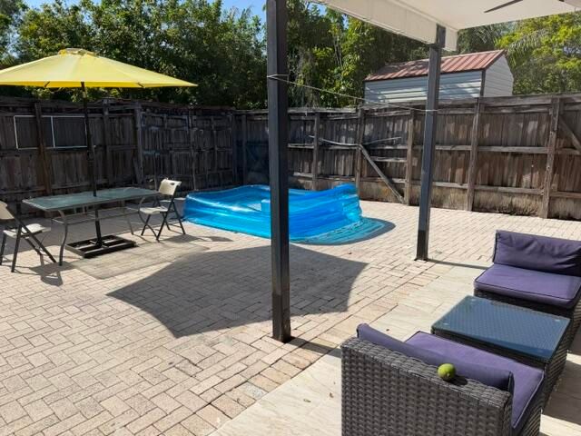 4357 NW 6 Avenue, Deerfield Beach, FL 33064