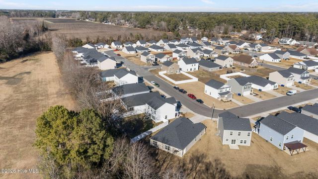 1328 S Wilshire Court, Kinston, NC 28504