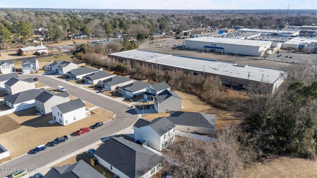 1328 S Wilshire Court, Kinston, NC 28504