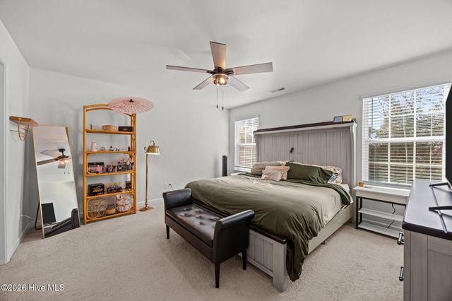 1328 S Wilshire Court, Kinston, NC 28504