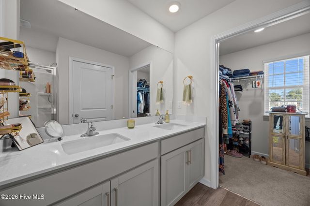 1328 S Wilshire Court, Kinston, NC 28504