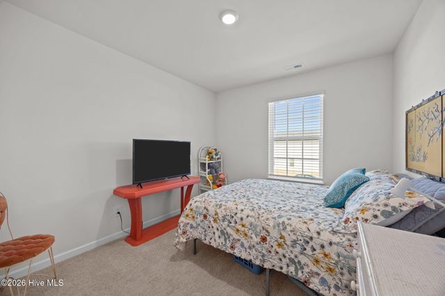 1328 S Wilshire Court, Kinston, NC 28504