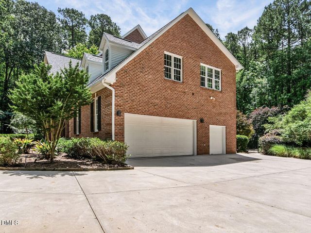 5117 Swisswood Drive, Raleigh, NC 27613